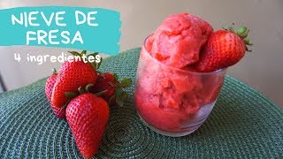 Nieve de FRESA casera  en Licuadora  Facil y Rapido [upl. by Seerdi]